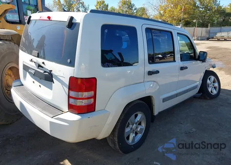 2010 Jeep Liberty Sport from USA, damaged, VIN 1J4PP2GK3AW156314